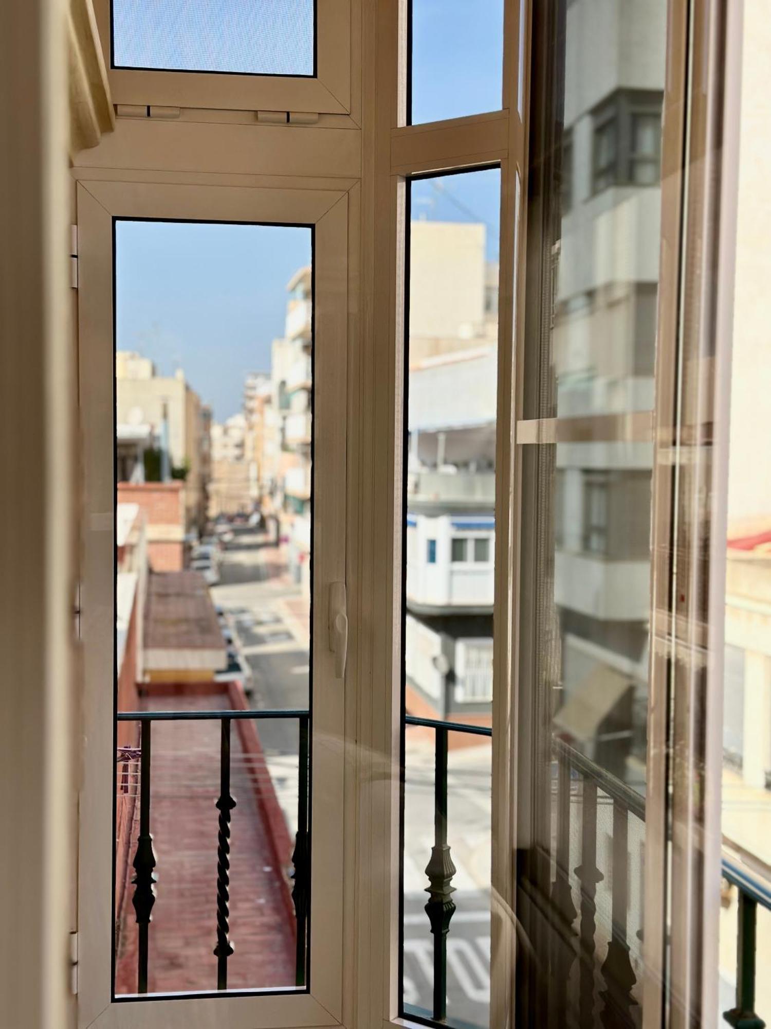 サンタ・ポラSan Pedro Con Ascensor Y Playaアパートメント エクステリア 写真